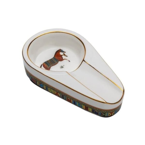 Mini cigar ashtray