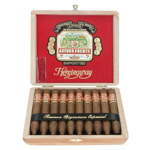 ARTURO FUENTE HEMINGWAY SIGNATURE