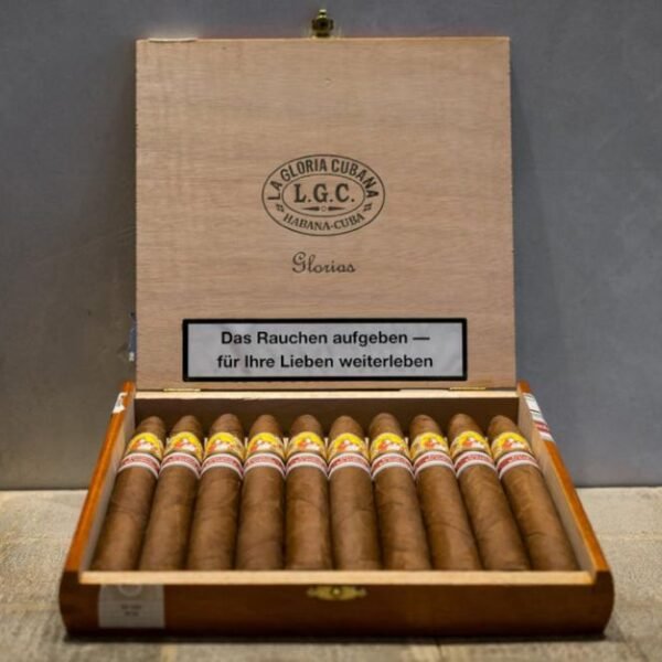 LA GLORIA CUBANA GLORIAS CIGAR (EX. 5TA AVENIDA 2015)