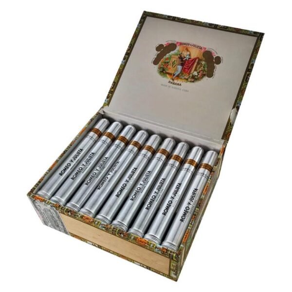 ROMEO Y JULIETA CHURCHILLS AÑEJADOS AT
